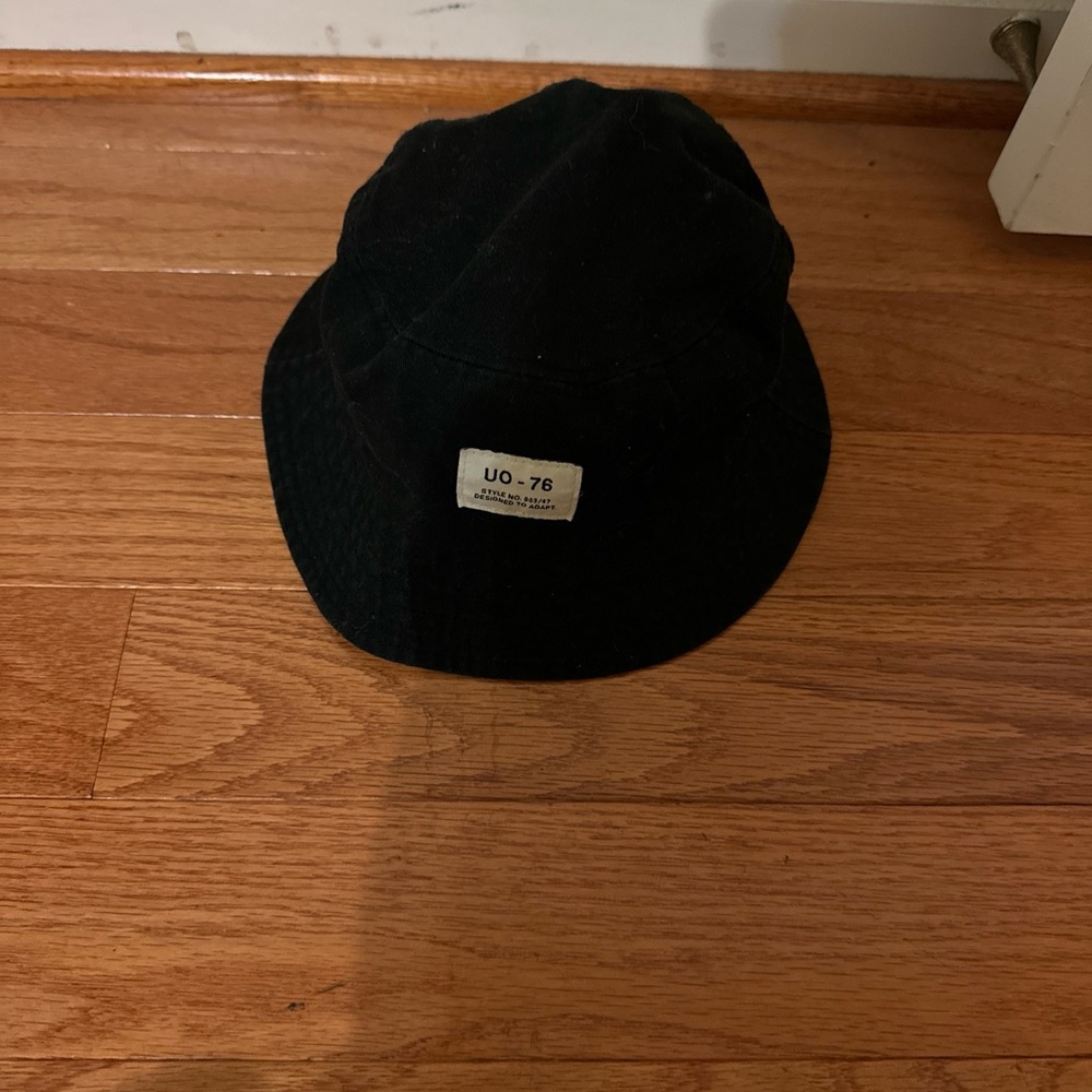 Urban outfitters black bucket hat one size with UO logo